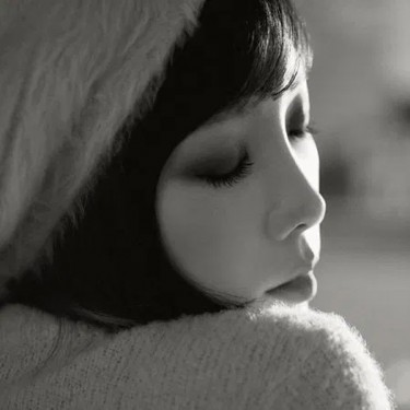 TAEYEON - WHAT DO I CALL YOU