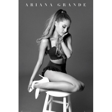 plakát 107 - Ariana Grande - Sit - 61 X 91,5 CM